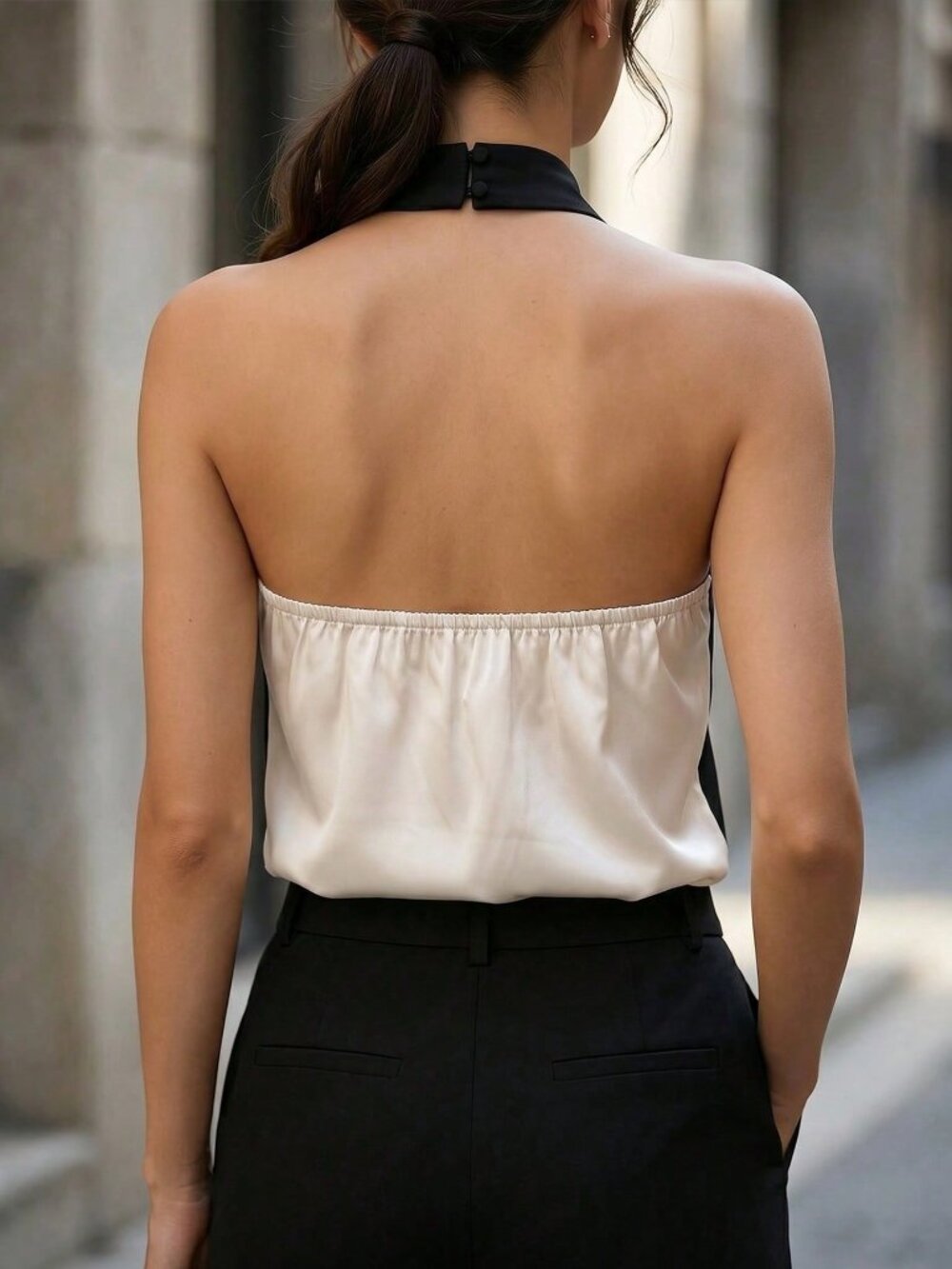 Apricot Elegant Women's Casual Halter Neck Sleeveless Top - Picture 2 of 4